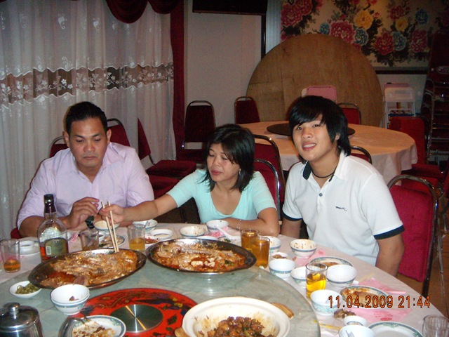 [DSCN27203.jpg]