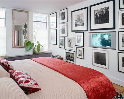 [bedroom_wall art grouping_red white_Delson or Sherman Architects_desire to inspire nov13 08[5].png]