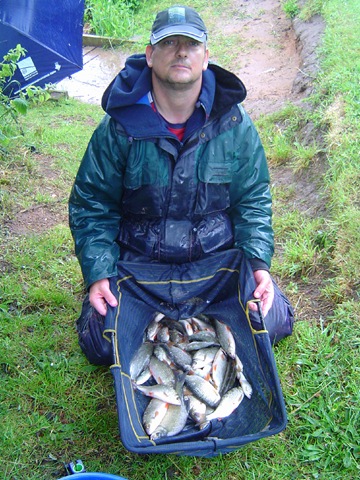 [15lb 13oz of silvers[2].jpg]