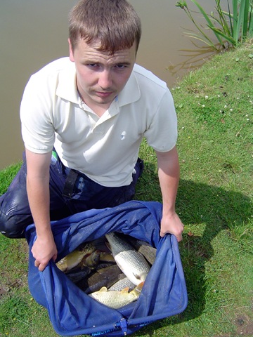 [lee 25 june 2009 014[2].jpg]