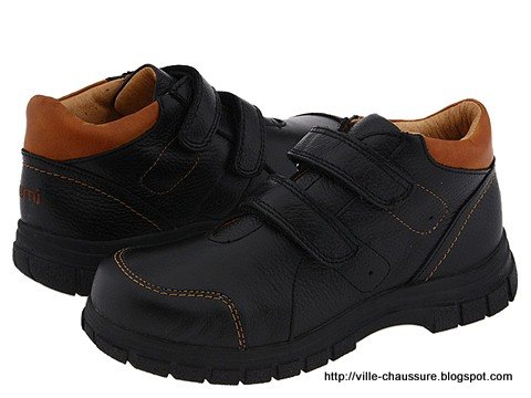 Ville chaussure:chaussure-570321