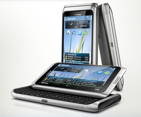 [Nokia-E7-Communicator-Stylish[1].jpg]