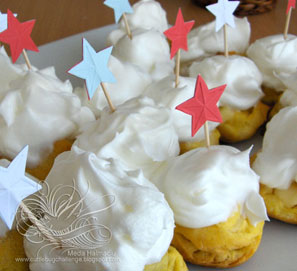 cakes with flags cakes with flags