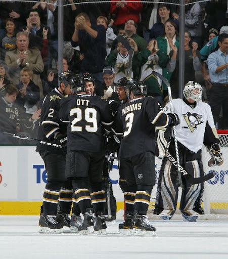 http://lh3.ggpht.com/_fw7iF68JR8k/TNIlY1hBoZI/AAAAAAABcfs/lBA1P_HZvTg/s512/i-4.jpg