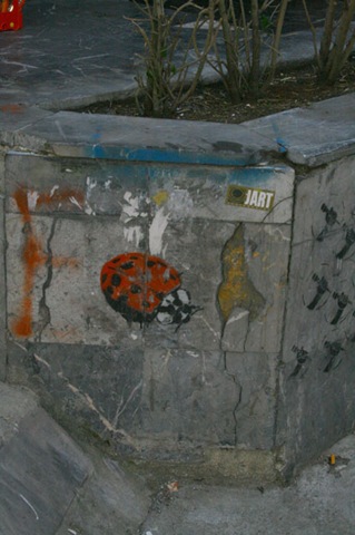 [ankara-streetart-bestekar-04[4].jpg]