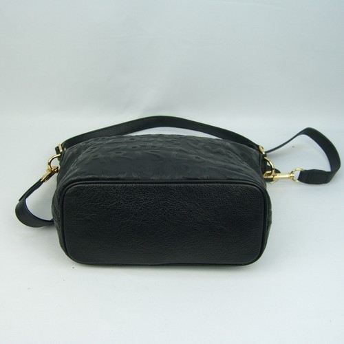lv-black-m95821-5.jpg