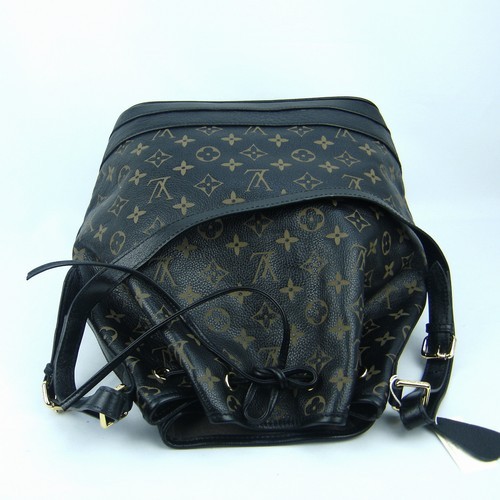 lv-black-m42229-4.jpg