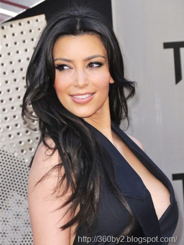 [miss_kardashian_trans_023.jpg]