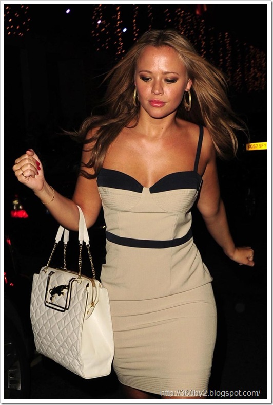 Kimberley Walsh Leaving The Mayfair Hotel (USA AND OZ ONLY)