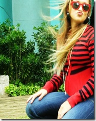fake loira com oculos escuros fake loira com oculos escuros