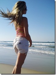 Fakes-loiras-de-costas (14) Fakes-loiras-de-costas (14)