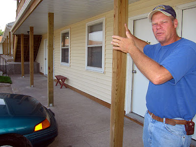 Hawkeye Motel Owner Gordon Olberding