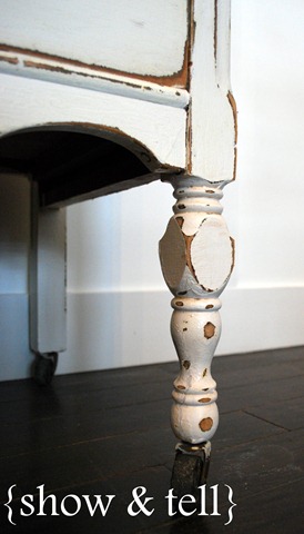 [dresserredo0114.jpg]