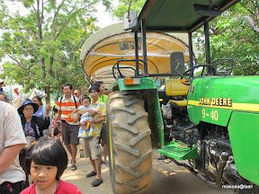 พู่กันเที่ยวฟาร์ม ชคชัย