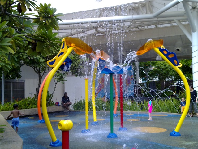 [13122009009[4].jpg]