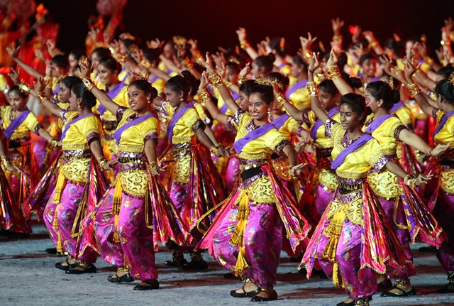 [Indian Dance[4].jpg]