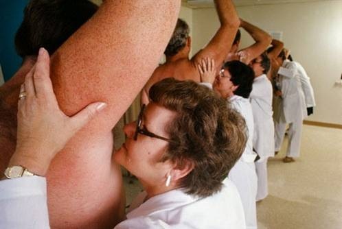 [deodorant-tester[5].jpg]