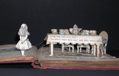[paper-sculptures-sublackwell-12[5].jpg]