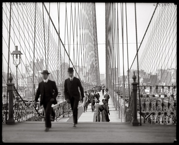[Brooklyn-Bridge-1910[5].jpg]