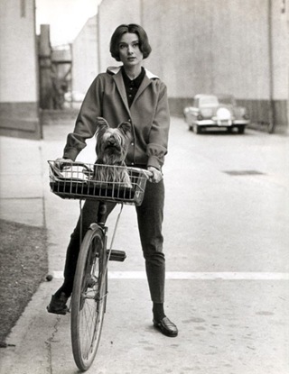 Audrey Hepburn on her bike at Paramount Studios, 1957. Scanned by jane for Dr. Macro's High Quality Movie Scans website: http://www.doctormacro.com. Enjoy!