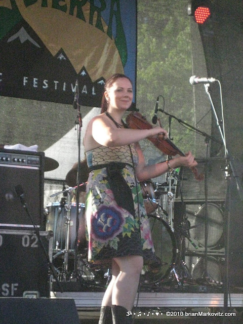 Allie Krall, Cornmeal, High Sierra Music Festival 2010