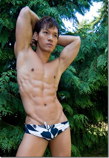 UNKNOWN MODEL AND-OR PHOTOGRAPHER (280)