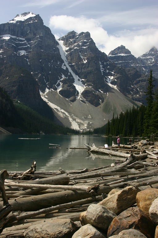 [AK09 Leg 7 Lake Louise 029[8].jpg]