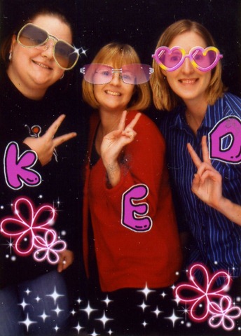 [Sticker Pic w D and E[2].jpg]