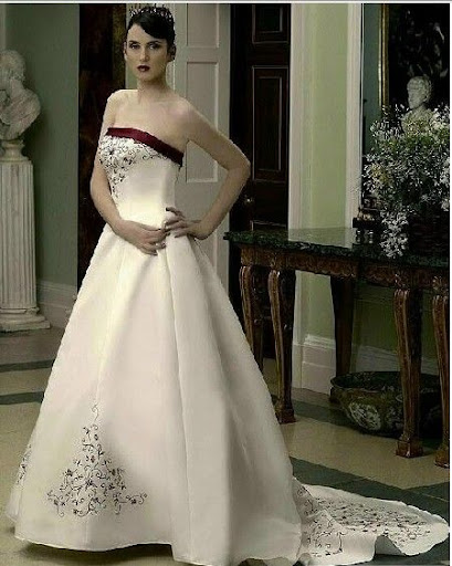 2009w66 ; Elegant A Line Bridal Wedding Gown