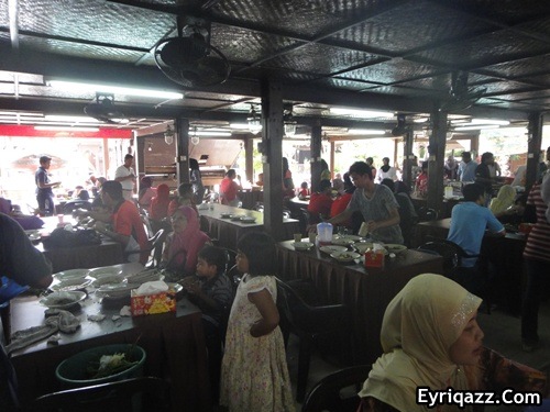 [Restoran Nasi Ulam Cikgu Kota Bharu Kelantan009[3].jpg]