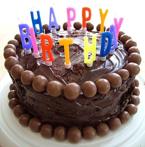 [happy birthday-cake[3].jpg]