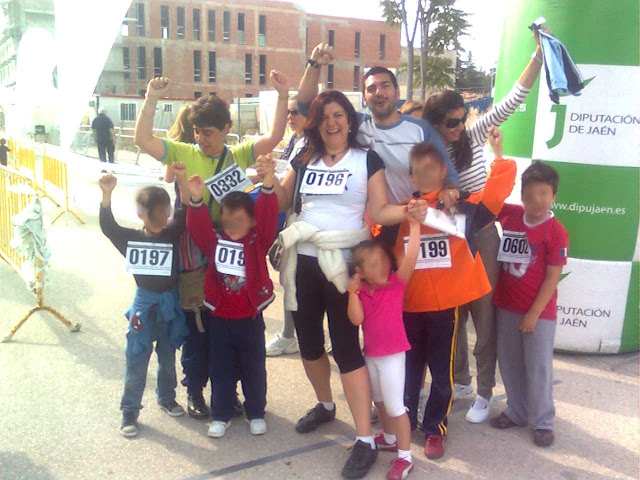 http://lh3.ggpht.com/_gq9_-hWZUzs/TBXdoRjMy1I/AAAAAAAAAeY/7DpRkvqNEVE/s640/Carrera%20C%C3%A1ndido%20Nogales.jpg