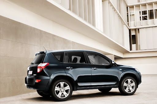auto-diary.ru-Toyota-RAV4-2010-8.jpg