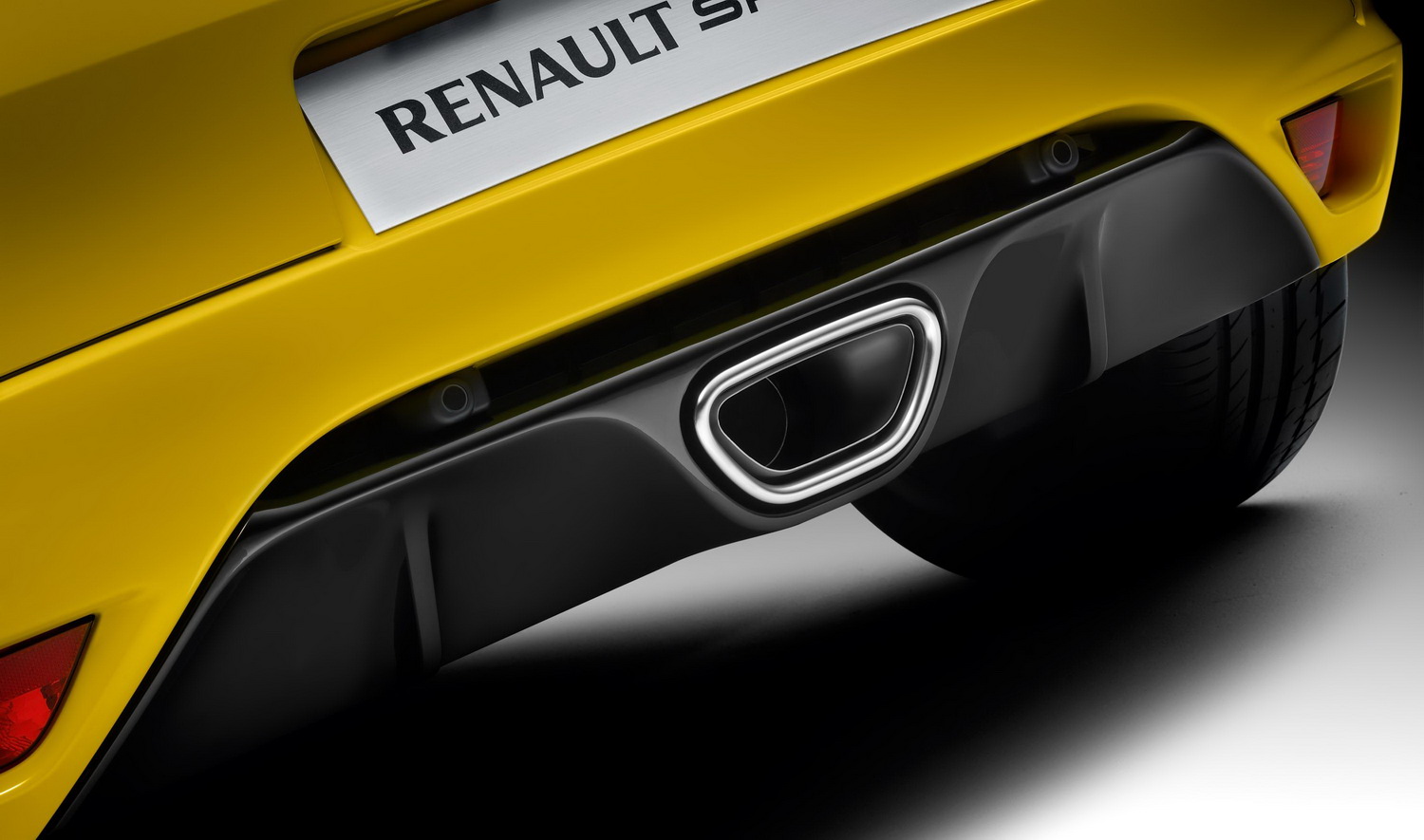[Renault_Megane_RS_5.jpg]