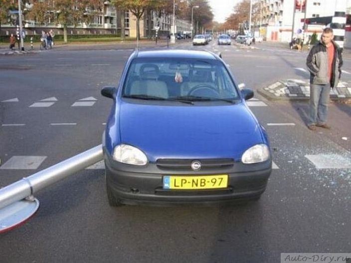 [avaria_Opel_1.jpg]