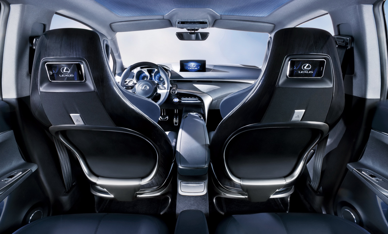 [Lexus-_LF-Ch_10.jpg]