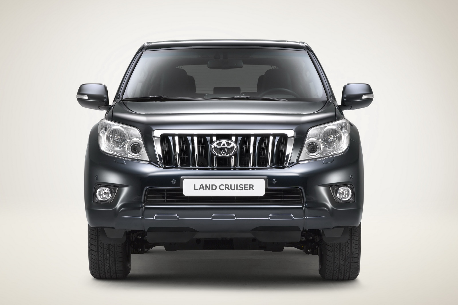 [2010_Toyota_Land_Cruiser_Prado_1.jpg]