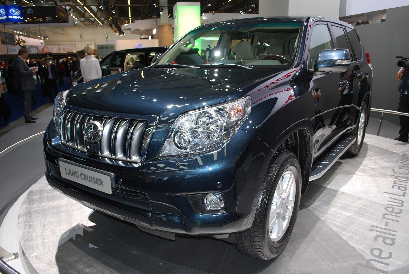 [2010_Toyota_Land_Cruiser_Prado_11.jpg]