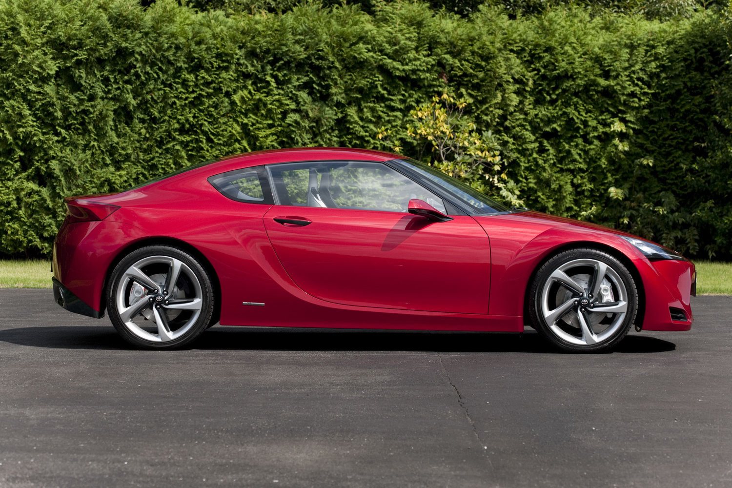 [Toyota_FT-86_2.jpg]