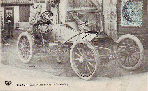 Starie-Gonochnie-Avtomobili-14.jpg