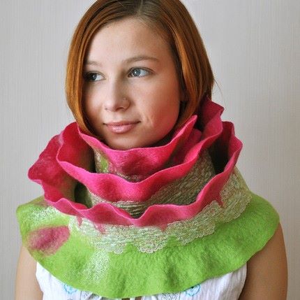 il 430xN.127040054 Nuno Felted Scarf: Handmade Art