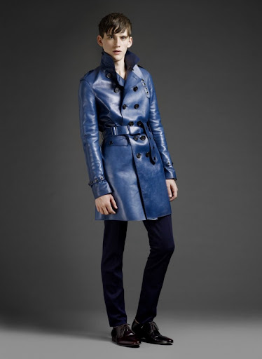 acc10115 c07d 4cea ba1b 3cf9647c3556 Burberry Prorsum Resort 2011 Collection