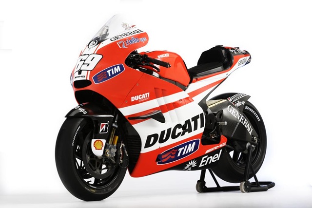 [Ducati-racers-to-bear-Shell-logo-in-2011[3].jpg]