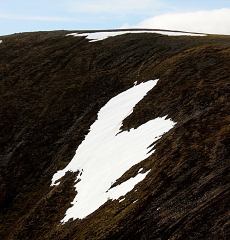 [ScotlandSnowSmall[3].jpg]