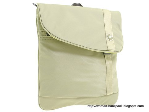 Woman-backpack:woman-1236045