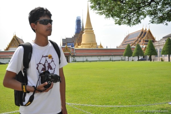[grand palace[1].jpg]
