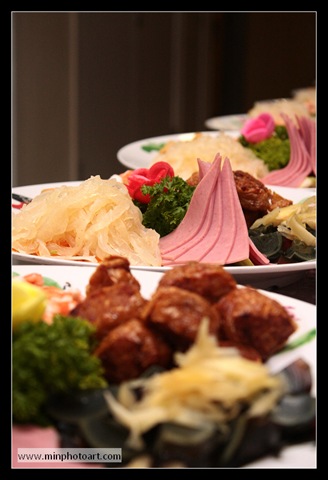 [food 1[3].jpg]