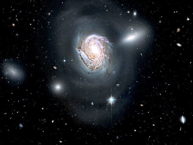 [NGC 4911[4].jpg]