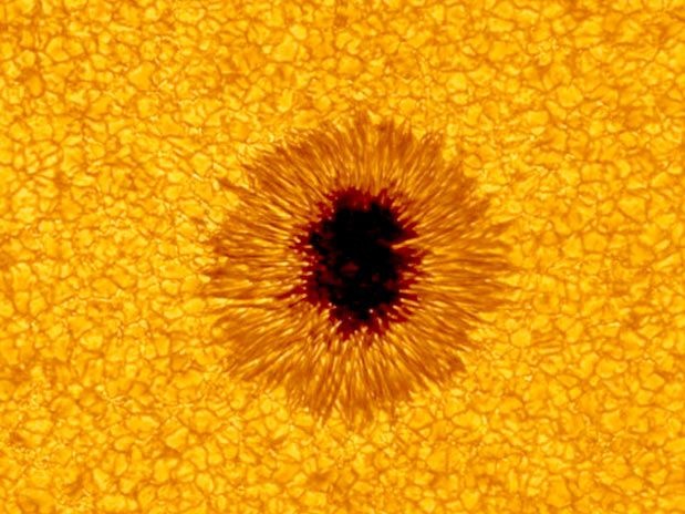 [mancha solar[4].jpg]