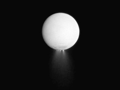 lua Enceladus de Saturno